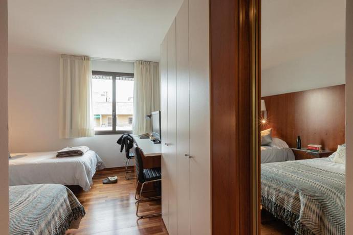 Imagen de la habitación del Residencia Micampus Pamplona. Foto 4