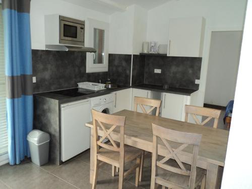 Imagen de la habitación del Residencia Monte d'Oro. Foto 2