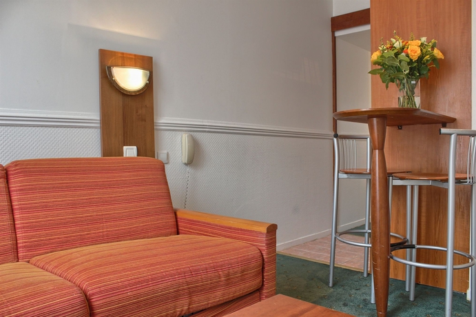 Imagen de los interiores del Residencia Pavillon Courcelles Parc Monceau. Foto 14