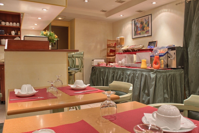 Imagen del bar/restaurante del Residencia Pavillon Courcelles Parc Monceau. Foto 3