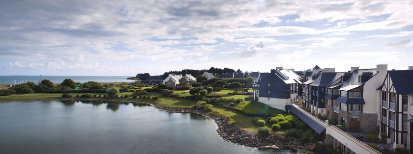 Imagen de los exteriores del Residencia Pierre y Vacances Village Club Port du Crouesty. Foto 8