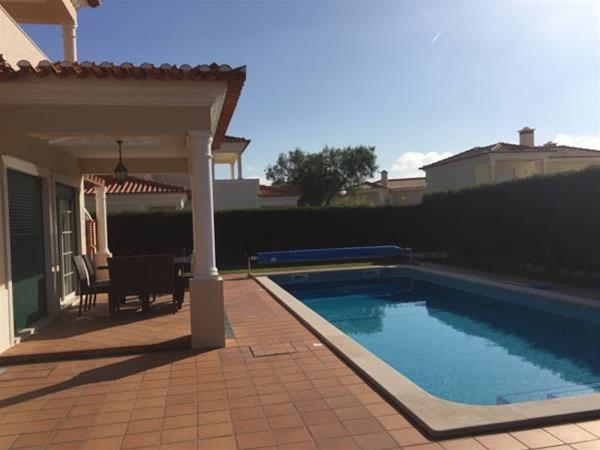 Imagen general del Residencia Praia d El Rey Holiday Residences. Foto 8