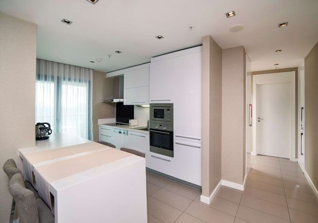 Imagen de la habitación del Residencia Radisson Residences Avrupa Tem Istanbul. Foto 5