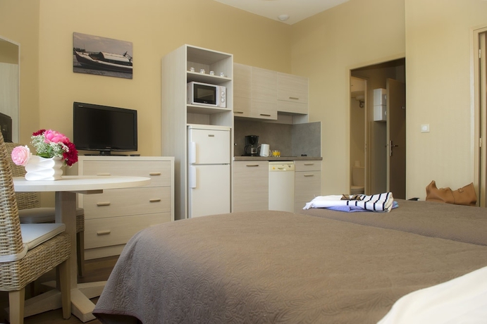 Imagen de la habitación del Residencia Résidence De Tourisme Vacances Bleues Villa Régina. Foto 11