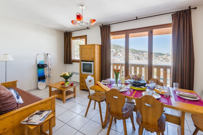 Imagen de los interiores del Residencia Résidence Lagrange Vacances Prat De Lis. Foto 13