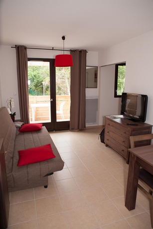 Imagen de los interiores del Residencia R&eacute;sidence Le Clos Du Rocher - Vacanc&eacute;ole. Foto 8