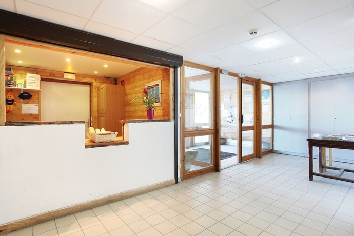 Imagen de los interiores del Residencia R&eacute;sidence Odalys Les Balcons Du Soleil. Foto 13