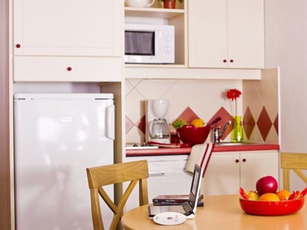 Imagen general del Residencia Résidence Pierre and Vacances La Rivière. Foto 3