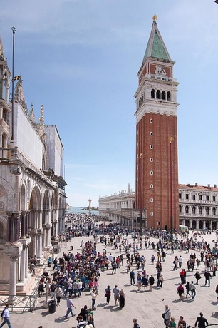 Imagen de los exteriores del Residencia Relais Piazza San Marco. Foto 7