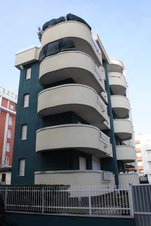 Imagen de los exteriores del Residencia Residenza Levante. Foto 17