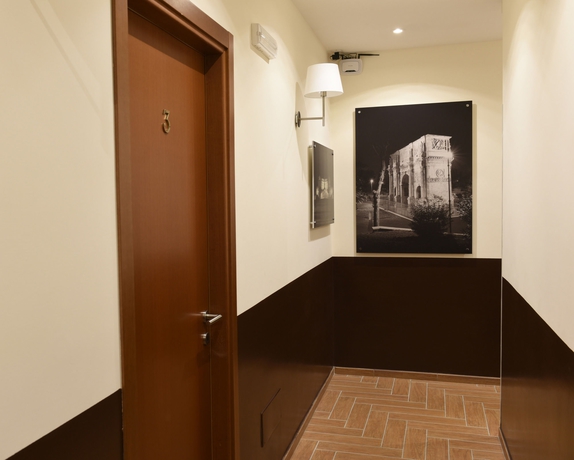 Imagen de los interiores del Residencia Residenza Roma, Roma. Foto 12