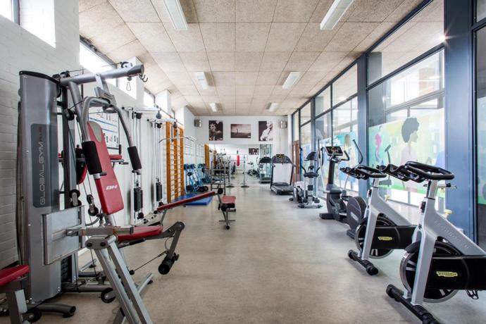 Imagen de los interiores del Residencia R.u Colegio De Cuenca - Centro Adscrito A La Reaj. Foto 8