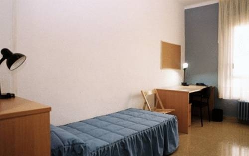 Imagen de la habitación del Residencia Sant Jordi, Tarragona. Foto 5
