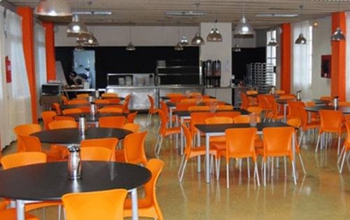 Imagen del bar/restaurante del Residencia Sant Jordi, Tarragona. Foto 3