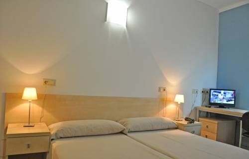 Imagen de la habitación del Residencia Sant Jordi, Tarragona. Foto 9