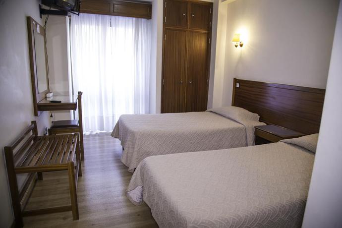 Imagen de la habitación del Residencia Santa Barbara, Fatima. Foto 2