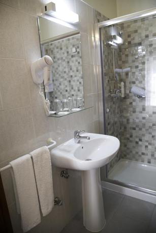 Imagen de la habitación del Residencia Santa Barbara, Fatima. Foto 11