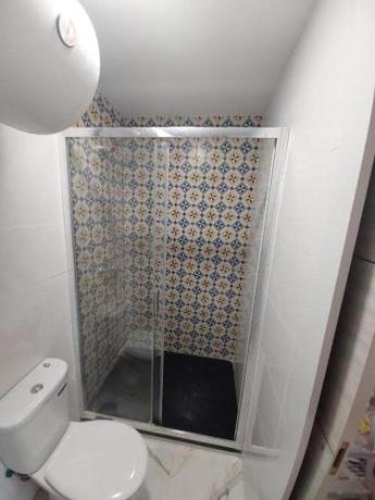 Imagen de la habitación del Residencia Sin Lujo. Foto 17
