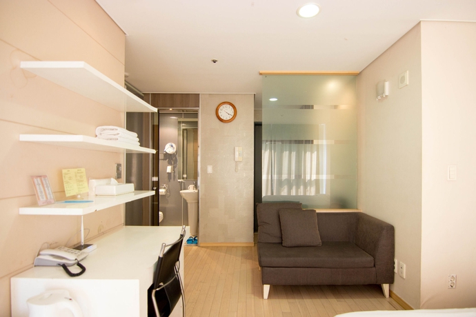 Imagen de los interiores del Residencia Sinchon Casaville Residence. Foto 9