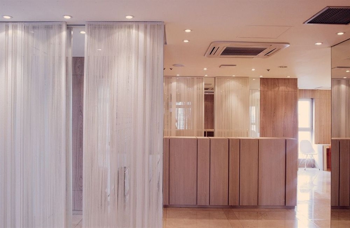 Imagen de los interiores del Residencia Sinchon Casaville Residence. Foto 10