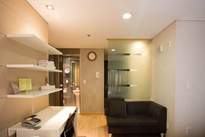 Imagen de los interiores del Residencia Sinchon Casaville Residence. Foto 12