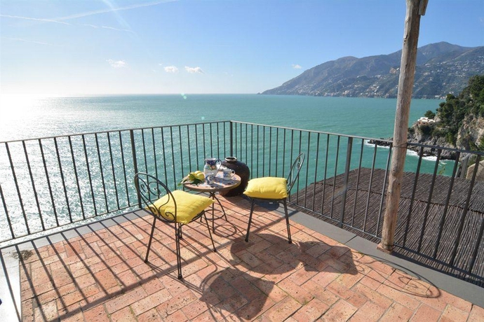 Imagen general del Residencia Torre Di Cesare. Foto 10