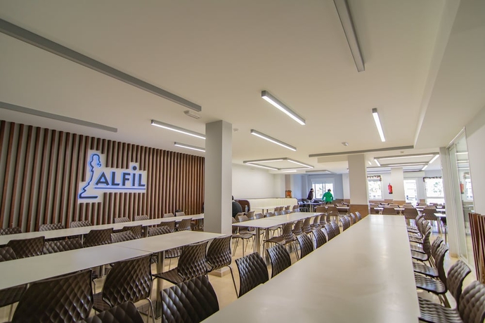 Imagen del bar/restaurante del Residencia Universitaria Alfil. Foto 2