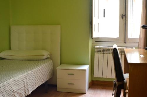 Imagen de la habitación del Residencia Universitaria Europa. Foto 8