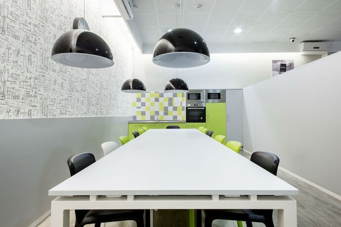 Imagen del bar/restaurante del Residencia Universitaria Lesseps. Foto 11