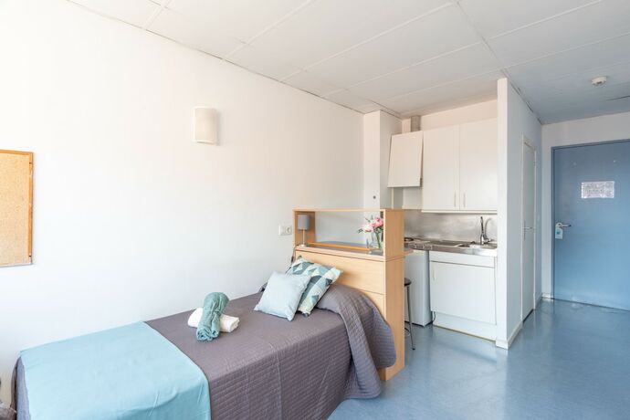 Imagen de la habitación del Residencia Universitaria Lesseps. Foto 12