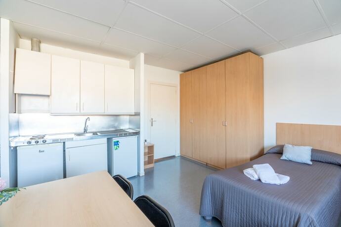 Imagen de la habitación del Residencia Universitaria Lesseps. Foto 13