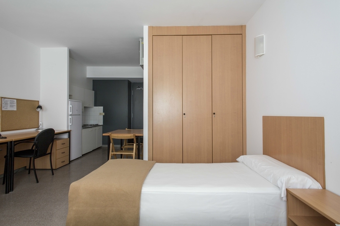 Imagen de la habitación del Residencia Universitaria Resa Campus de Montilivi. Foto 8