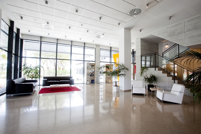 Imagen de los interiores del Residencia Villa Alojamiento Y Congresos - Villa Universitaria. Foto 14