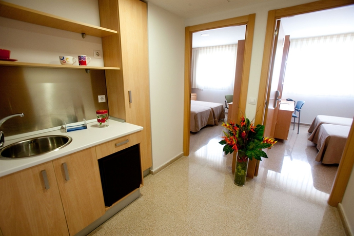 Imagen de la habitación del Residencia Villa Alojamiento Y Congresos - Villa Universitaria. Foto 8