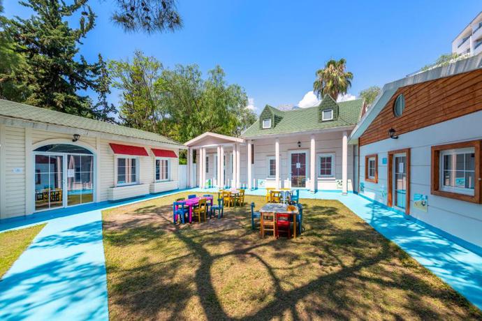 Imagen general del Resort Amara Comfort. Foto 13