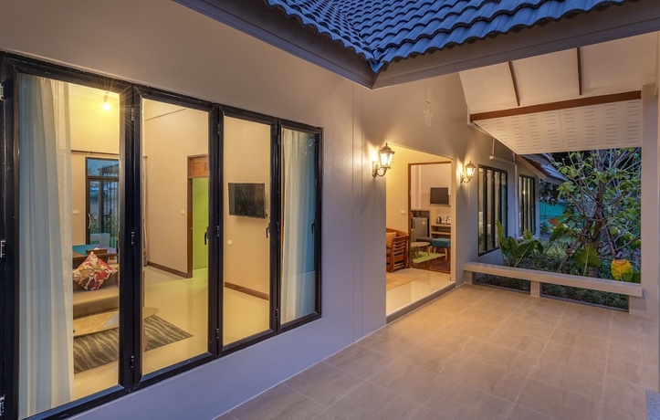 Imagen de los interiores del Resort At Rice. Foto 19