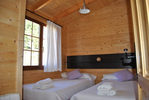 Imagen de la habitación del Resort Cabañas De Javalambre. Foto 6