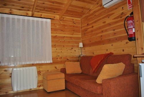 Imagen de la habitación del Resort Cabañas De Javalambre. Foto 7