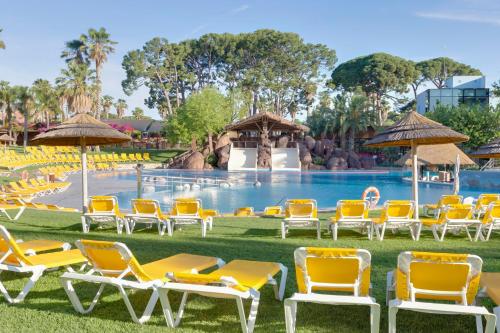 Imagen de la piscina del Resort Cambrils Park Family. Foto 20