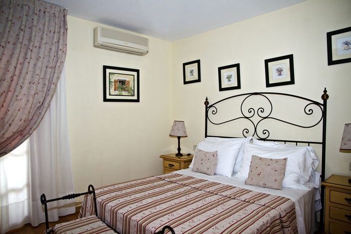 Imagen de los interiores del Resort Fairways Club. Foto 10