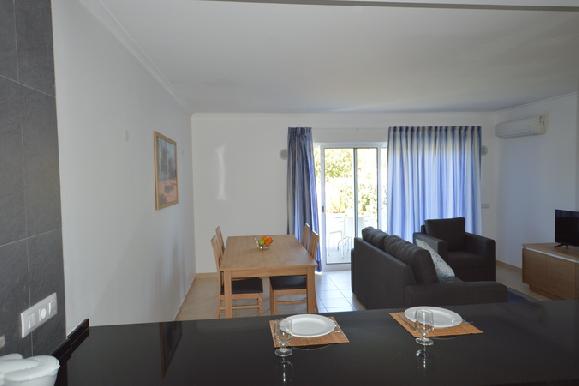 Imagen de la habitación del Resort Hello Villas. Foto 4