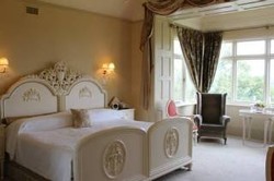 Imagen de la habitación del Resort Highbullen Hotel and Country Club. Foto 2