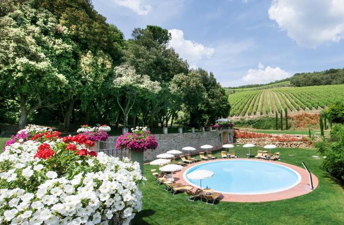 Imagen de la piscina del Resort Hotel Villa Campomaggio. Foto 22