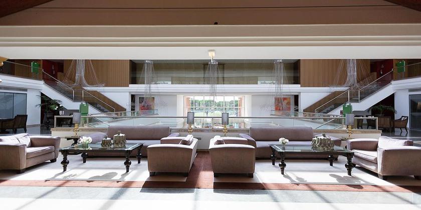 Imagen general del Resort Kimpton Quinta da Marinha by IHG. Foto 2