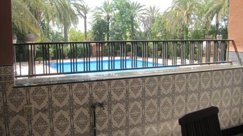 Imagen general del Resort Las Palmeras, Crevillente. Foto 10
