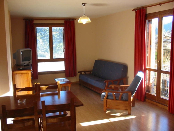 Imagen de los interiores del Resort Lig&uuml;erre. Foto 9