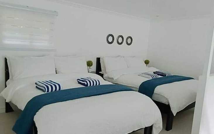 Imagen de la habitación del Resort Lopez Beach. Foto 14
