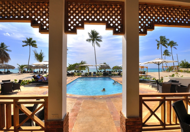 Imagen del bar/restaurante del Resort Miranda Bayahibe. Foto 8