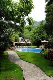 Imagen de la piscina del Resort Picocanoa Aldeas Rio Y Monta&ntilde;a. Foto 4
