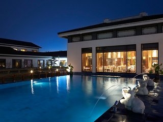 Imagen de la piscina del Resort Regalia Resort & Spa Suzhou. Foto 8